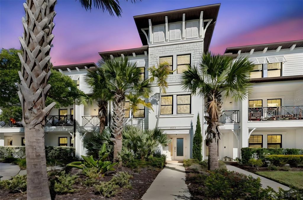 Image 1 of property listing at 4921 W PAUL AVENUE 4, Tampa, FL 33611