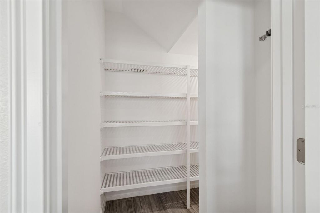 Image 23 of property listing at 4921 W PAUL AVENUE 4, Tampa, FL 33611