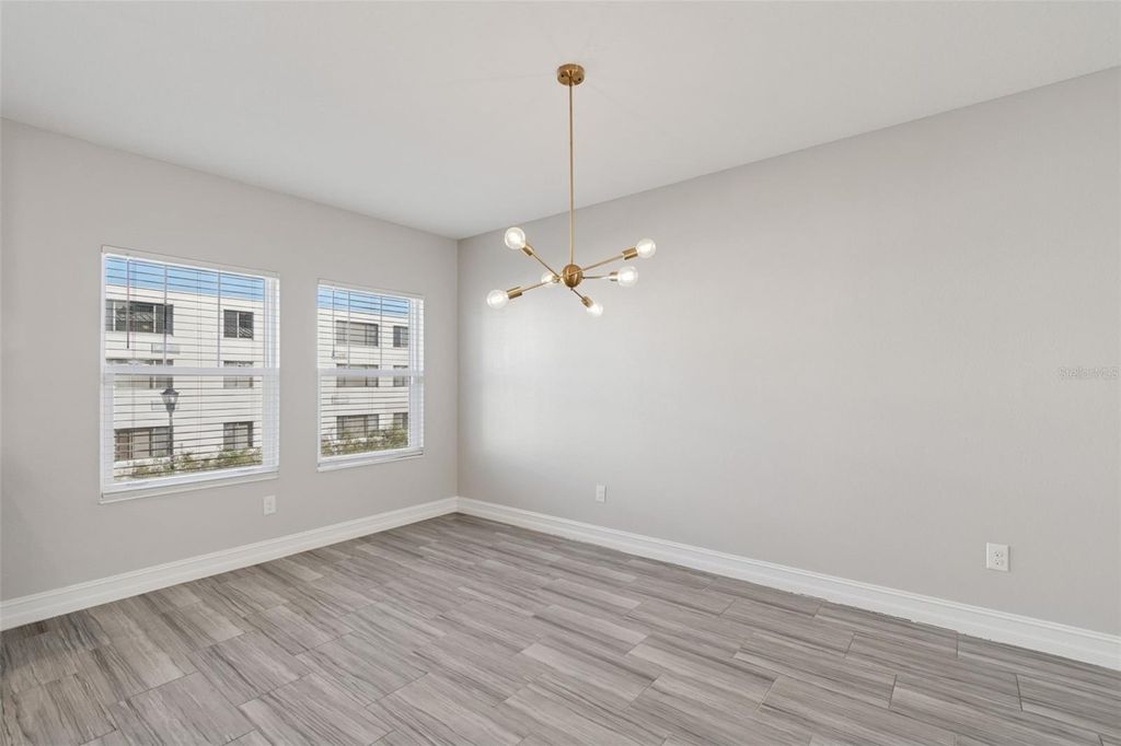 Image 25 of property listing at 4921 W PAUL AVENUE 4, Tampa, FL 33611