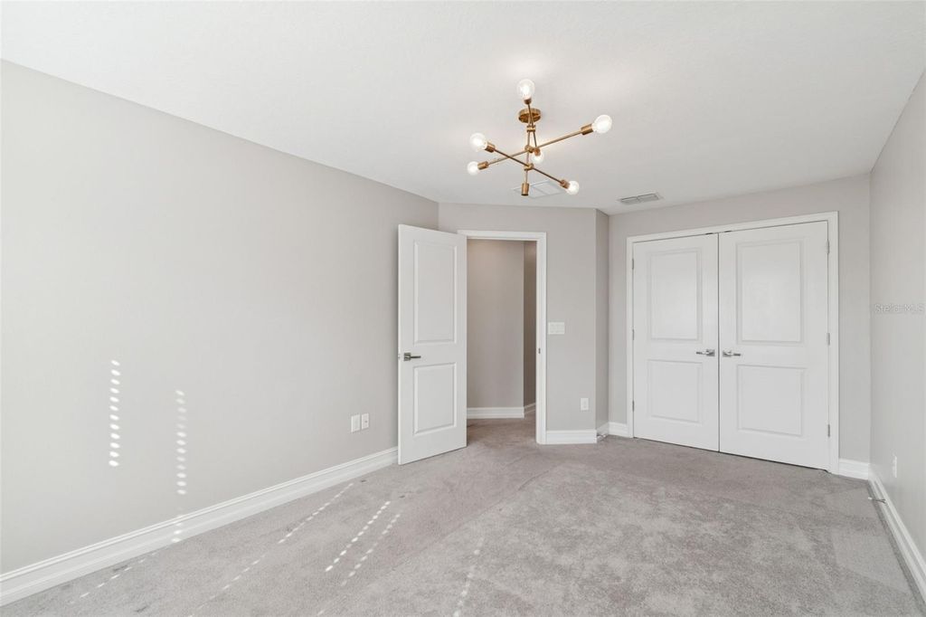 Image 47 of property listing at 4921 W PAUL AVENUE 4, Tampa, FL 33611