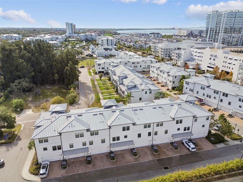 Image 68 of property listing at 4921 W PAUL AVENUE 4, Tampa, FL 33611