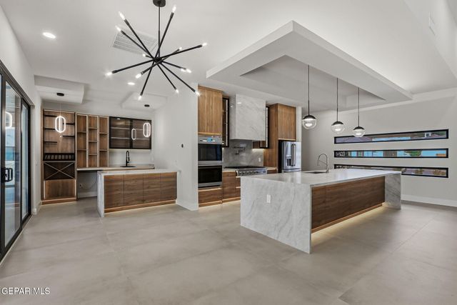 6405 CADENCE RIVER Drive, El Paso, TX 79932