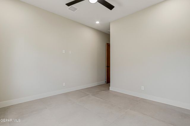 6405 CADENCE RIVER Drive, El Paso, TX 79932