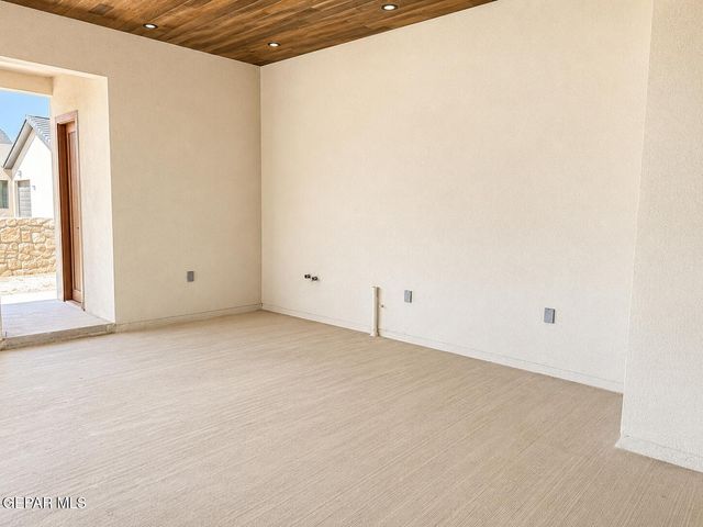 6405 CADENCE RIVER Drive, El Paso, TX 79932