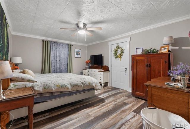 345 S Catalpa Street, Dexter, MO 63841