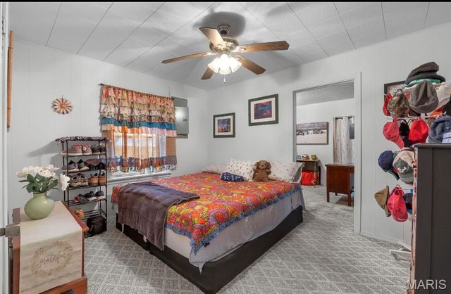 345 S Catalpa Street, Dexter, MO 63841