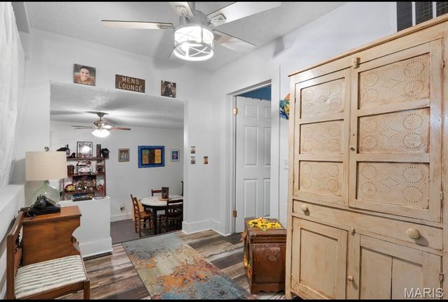 345 S Catalpa Street, Dexter, MO 63841