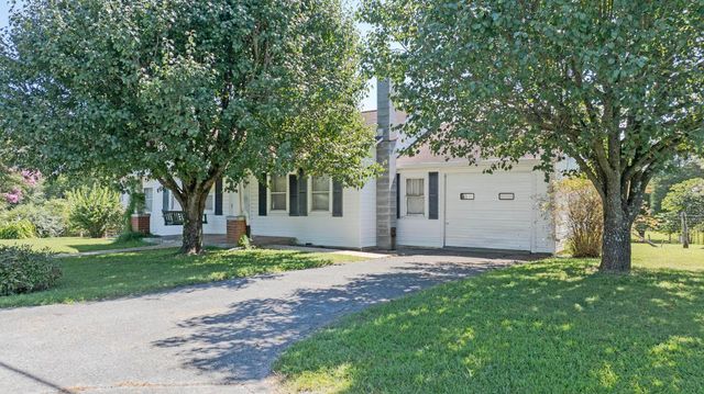 4924 Wolf Creek Rd, Spring City, TN 37381