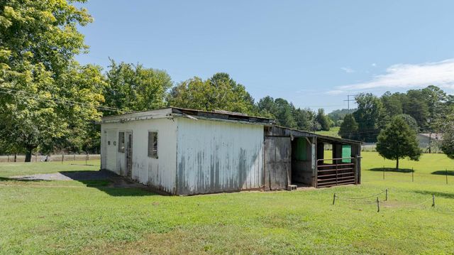 4924 Wolf Creek Rd, Spring City, TN 37381