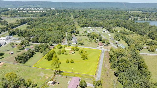 4924 Wolf Creek Rd, Spring City, TN 37381