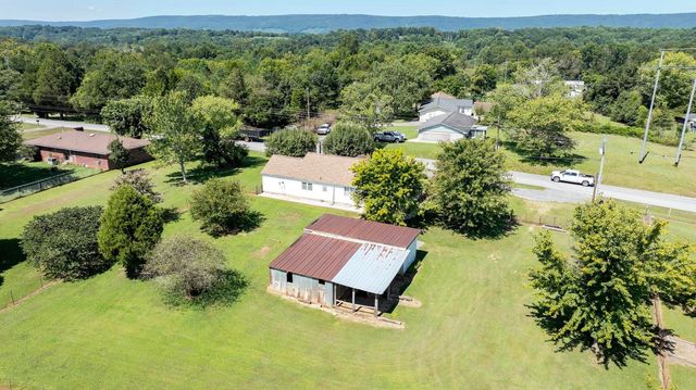 4924 Wolf Creek Rd, Spring City, TN 37381