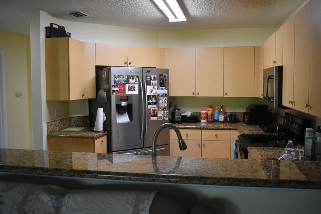 1043 Imperial Lake Road, Lake Belvedere Estates, West Palm Beach, FL 33413