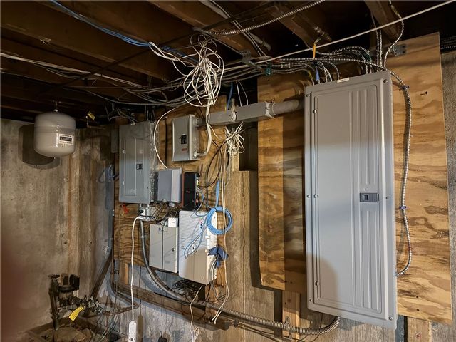 2160 Broad Street, Cranston, RI 02905