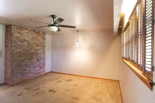 4 Talmage Drive, Little Rock, AR 72204