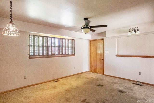 4 Talmage Drive, Little Rock, AR 72204
