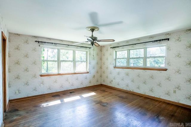 4 Talmage Drive, Little Rock, AR 72204