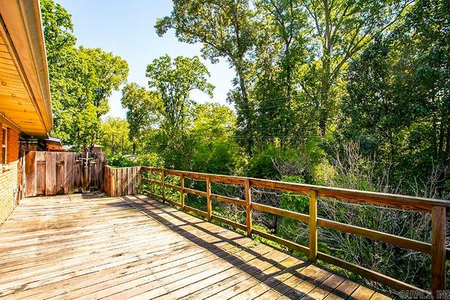 4 Talmage Drive, Little Rock, AR 72204