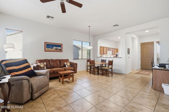 5794 S Henderson Canyon Drive, Green Valley, AZ 85622