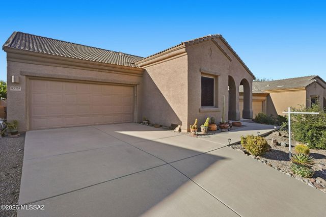 5794 S Henderson Canyon Drive, Green Valley, AZ 85622