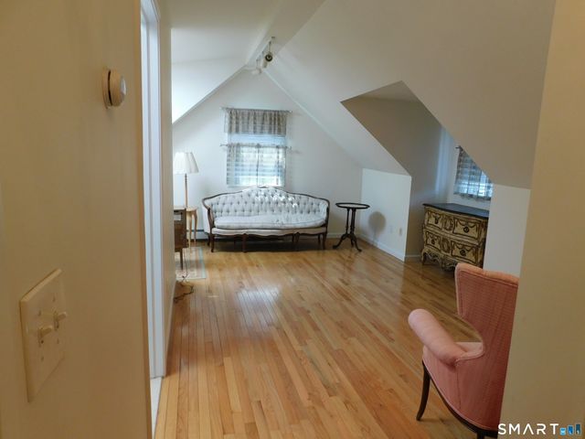 8 Tilden Road, Danbury, CT 06810