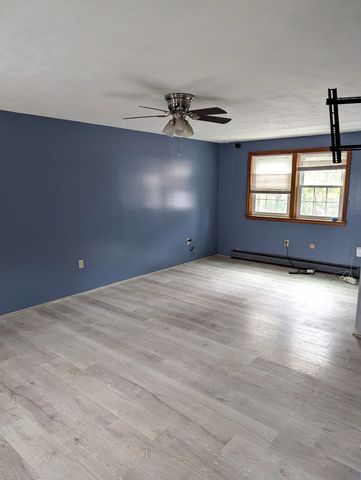 8 Woodbine Avenue, Concord, NH 03303