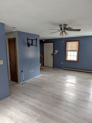 8 Woodbine Avenue, Concord, NH 03303