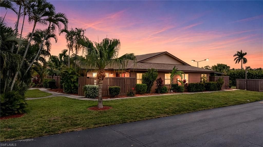 17329 Birchwood LN D, FORT MYERS, FL 33908 — photo 2