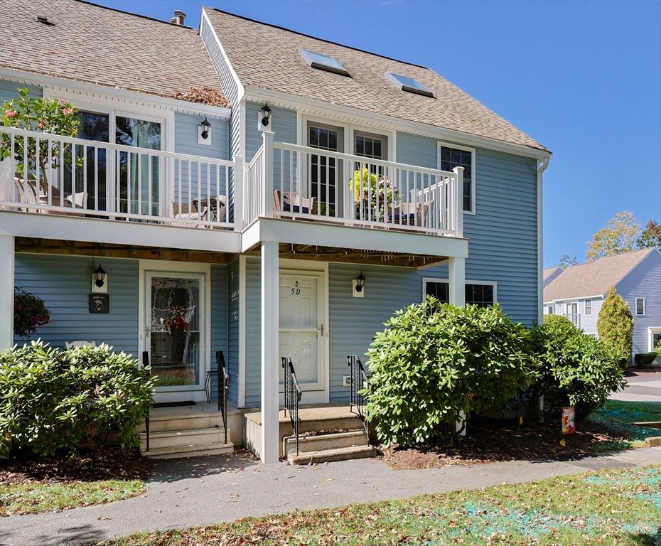 140 N Main St 5D, Attleboro, MA 02703
