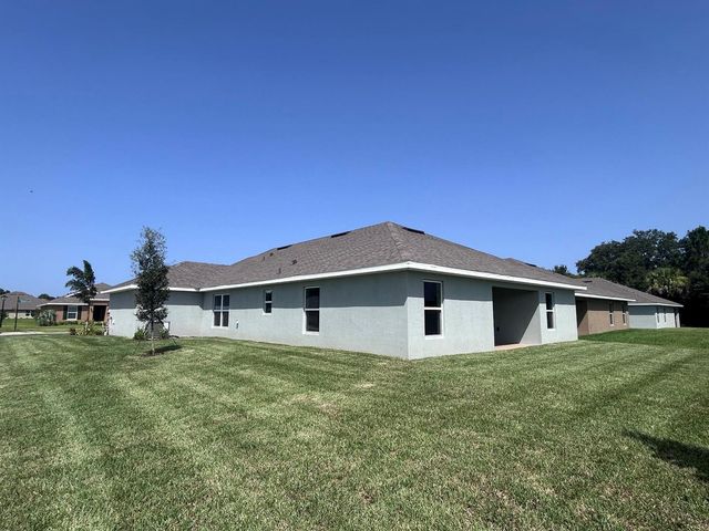 5747 Waterstone Boulevard, Fort Pierce, FL 34951
