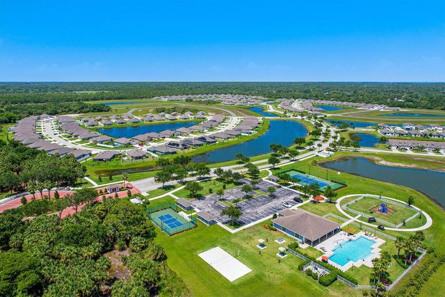 5747 Waterstone Boulevard, Fort Pierce, FL 34951