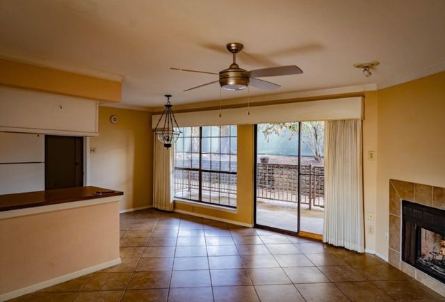 2505 Wedglea Drive 109, Dallas, TX 75211