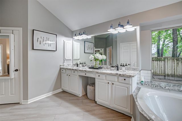 18207 Red Eagle Court, Humble, TX 77346