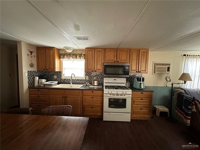 412 Tammy Drive, Mission, TX 78572