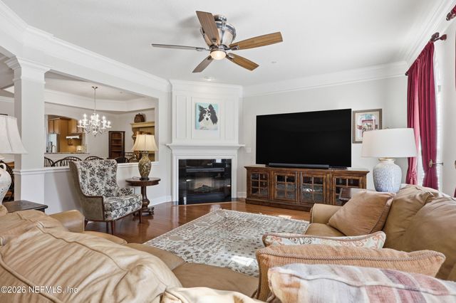 4286 STUDIO PARK Avenue, Jacksonville, FL 32216