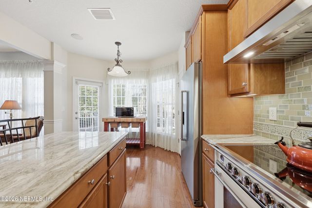4286 STUDIO PARK Avenue, Jacksonville, FL 32216