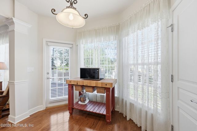 4286 STUDIO PARK Avenue, Jacksonville, FL 32216
