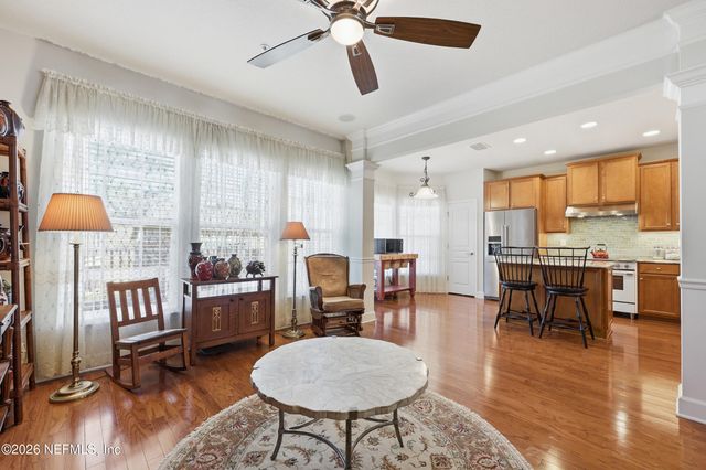 4286 STUDIO PARK Avenue, Jacksonville, FL 32216