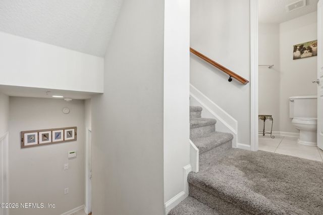 4286 STUDIO PARK Avenue, Jacksonville, FL 32216
