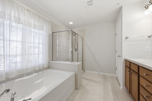 4286 STUDIO PARK Avenue, Jacksonville, FL 32216
