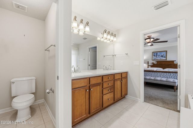 4286 STUDIO PARK Avenue, Jacksonville, FL 32216