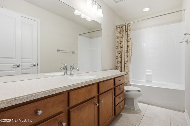4286 STUDIO PARK Avenue, Jacksonville, FL 32216