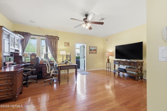 4286 STUDIO PARK Avenue, Jacksonville, FL 32216