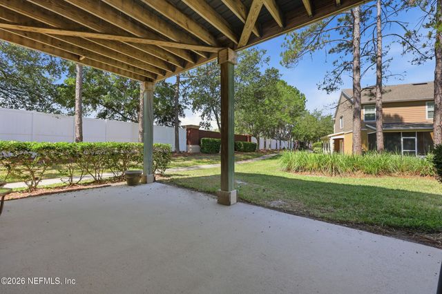4286 STUDIO PARK Avenue, Jacksonville, FL 32216