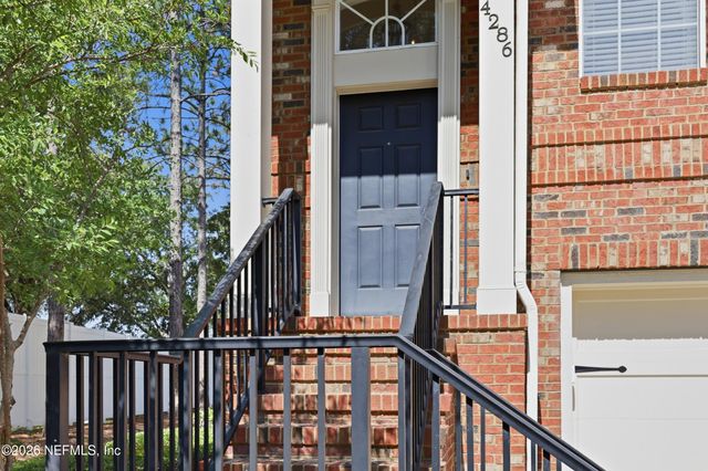 4286 STUDIO PARK Avenue, Jacksonville, FL 32216