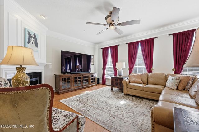 4286 STUDIO PARK Avenue, Jacksonville, FL 32216