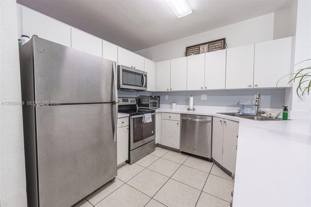 6930 NW 179th Street 3048, Hialeah, FL 33015
