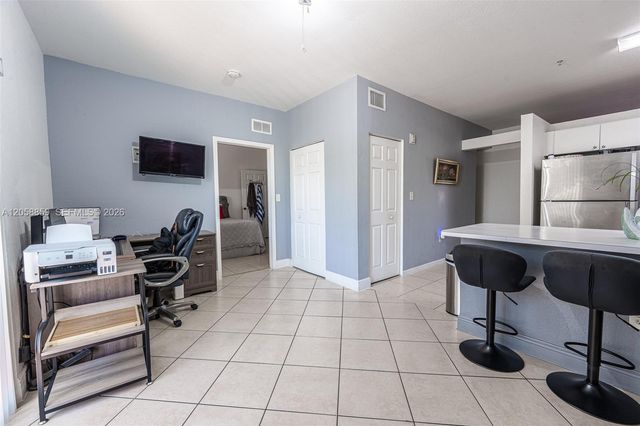 6930 NW 179th Street 3048, Hialeah, FL 33015