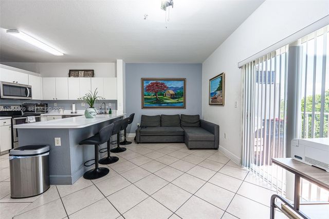 6930 NW 179th Street 3048, Hialeah, FL 33015