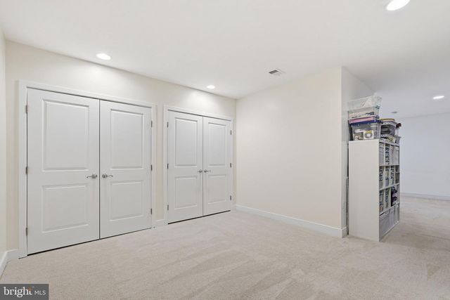 23595 GOLDEN EMBERS SQ, Ashburn, VA 20148