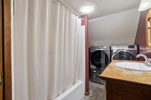 3000 S Sunderland Road 3000 S Sunderland Road, Lima, OH 45806